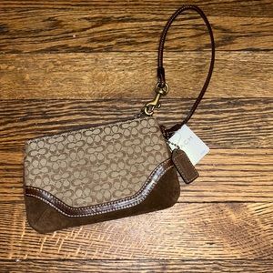 NWT Coach Wristlet